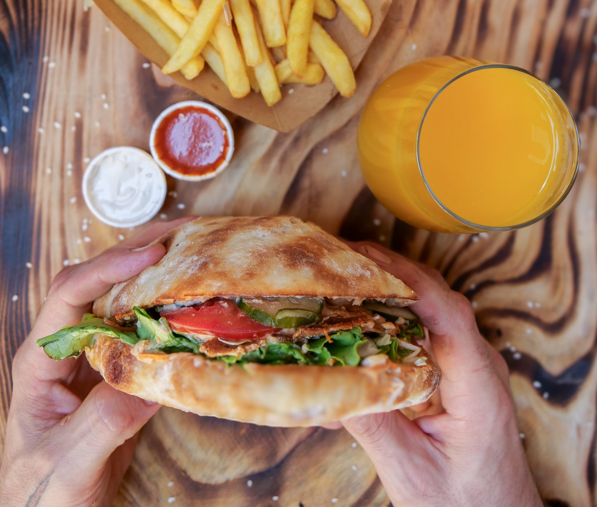 1. Kebab French fries Juice crop za naslovnu scaled Jelovnik